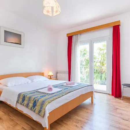 Jure Apartment Porec Exterior photo