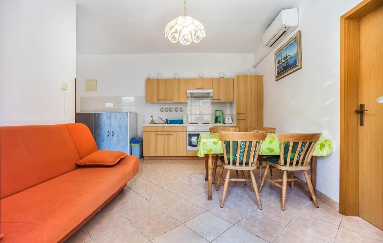 Apartment Jure